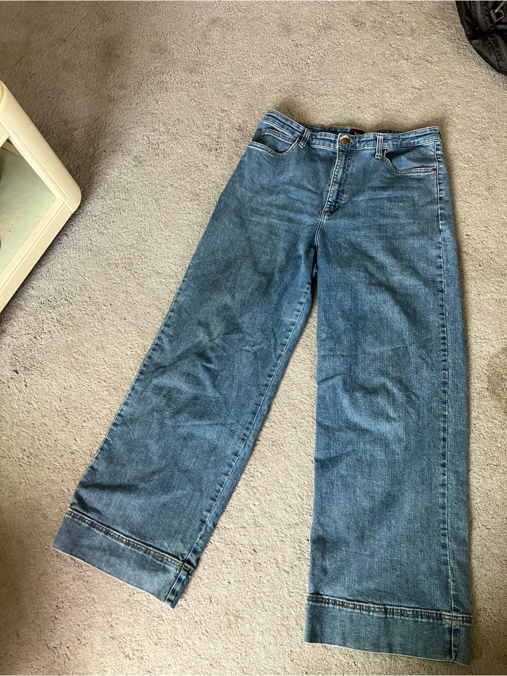 Lees Classic Wide-Leg Women's Jeans in Medium Blue (Size 16)